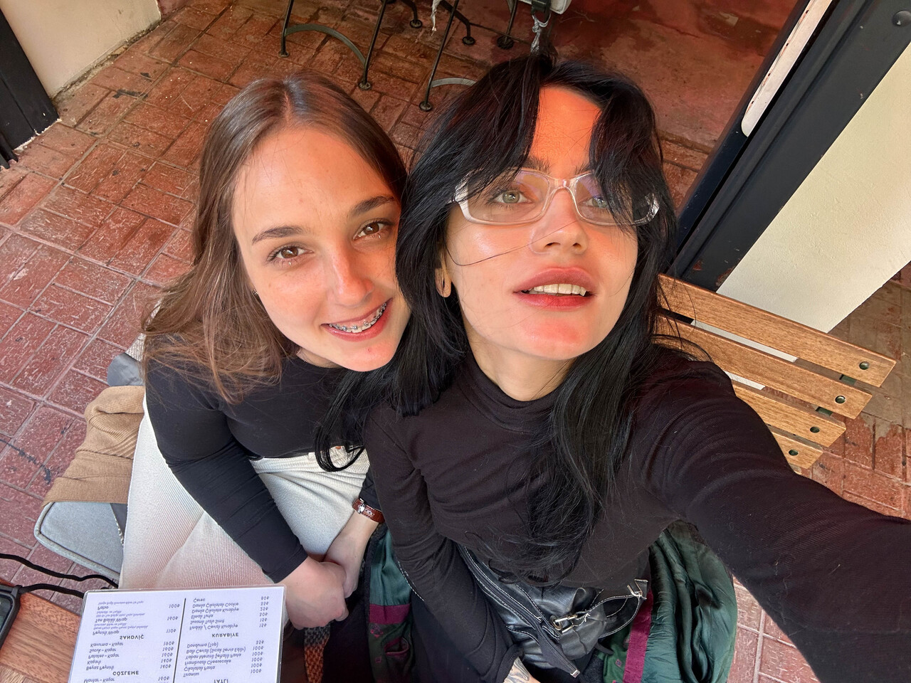 Maria J & Ophelia Çıplak Lezbiyen Çifti Eğleniyor