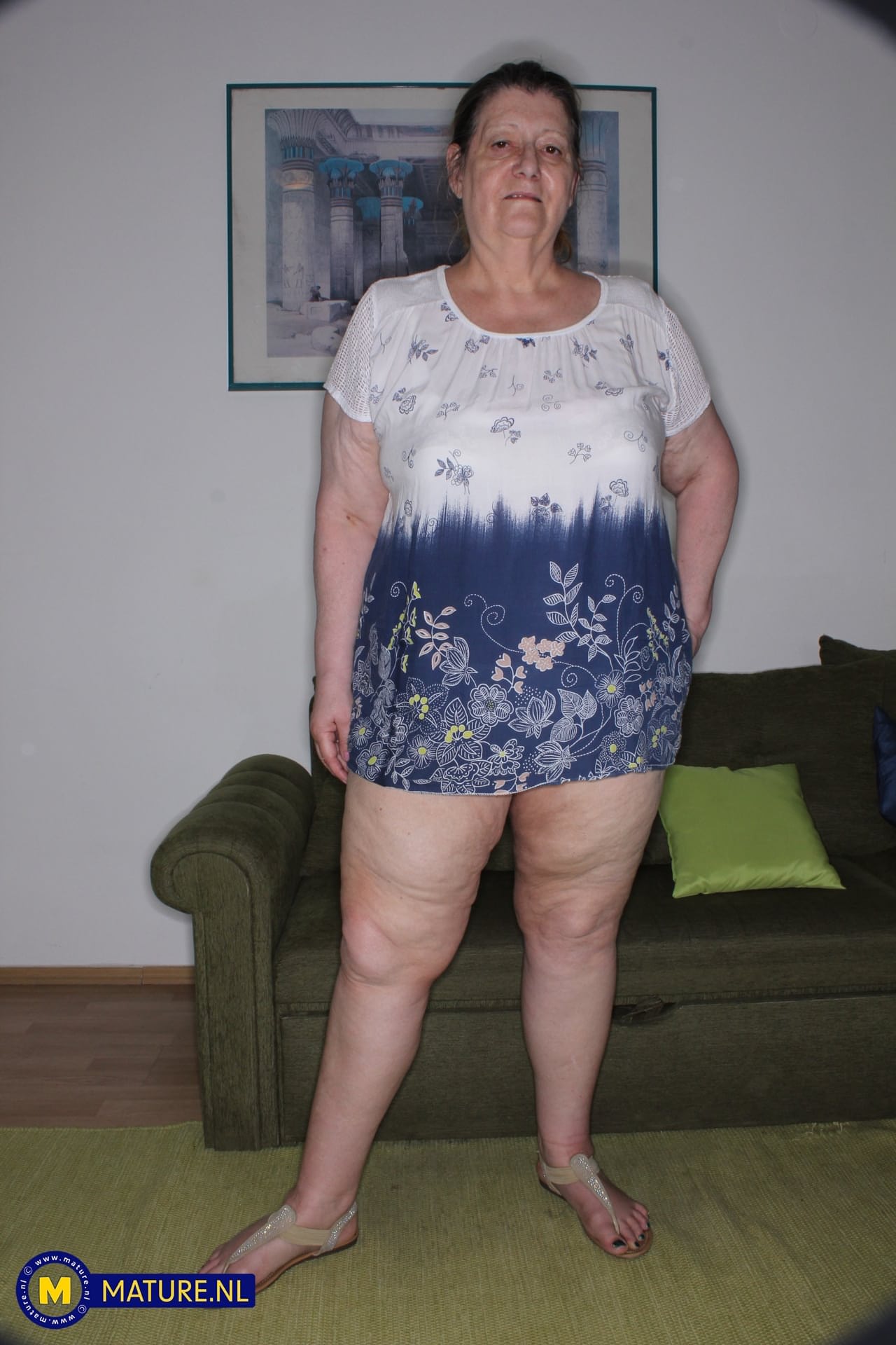 Fat Mature Tamara B Exposes Big Tits and Rubs Her Cunt
