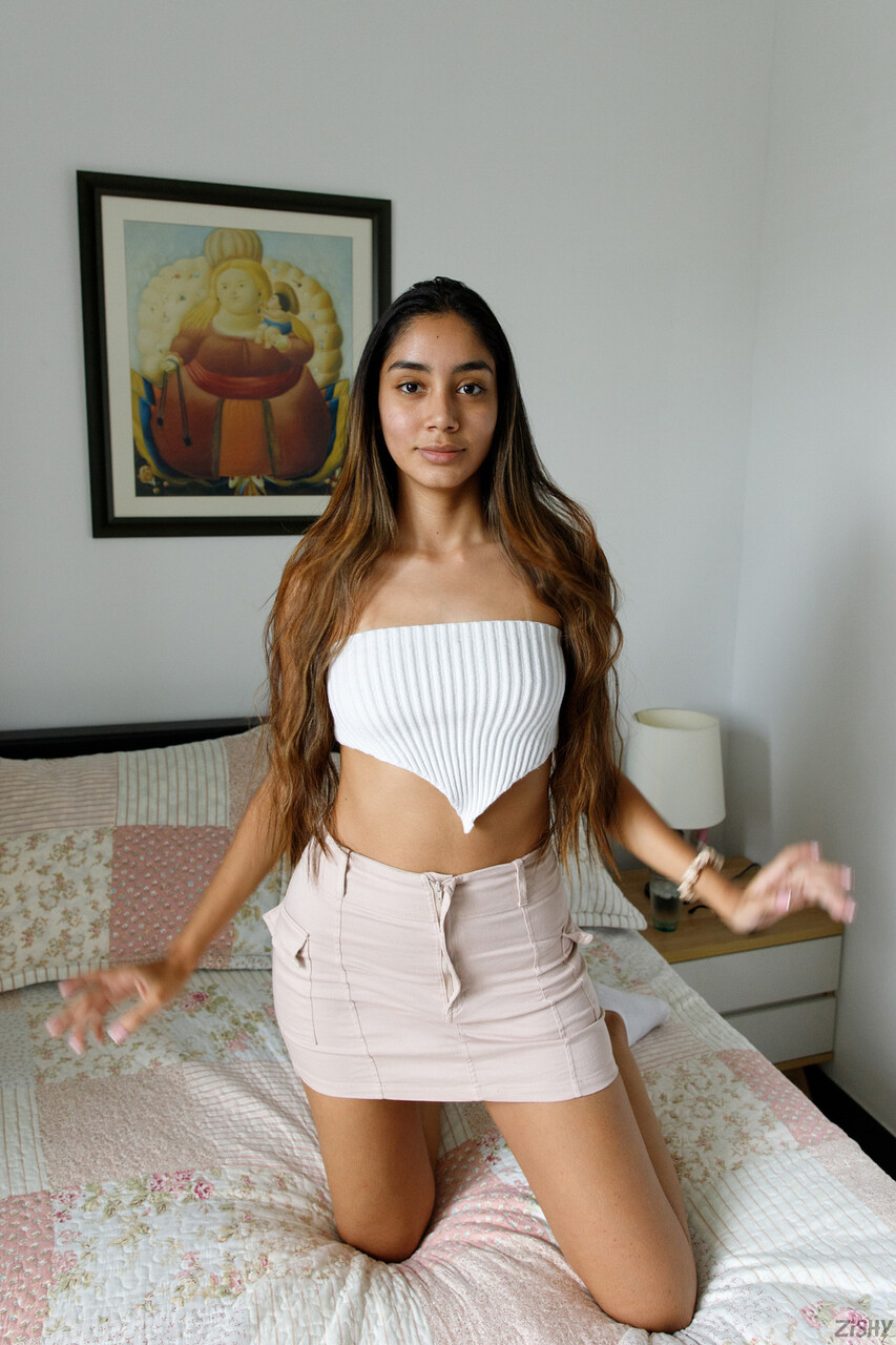 Paulette Donceles Flaunts Tanned Tits and Big Ass
