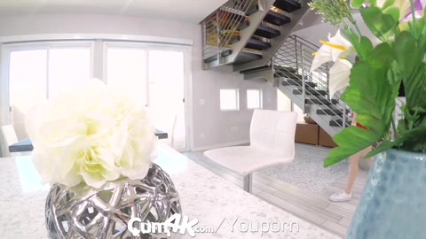 Rédemption de nounou creampie multiples éjaculations internes